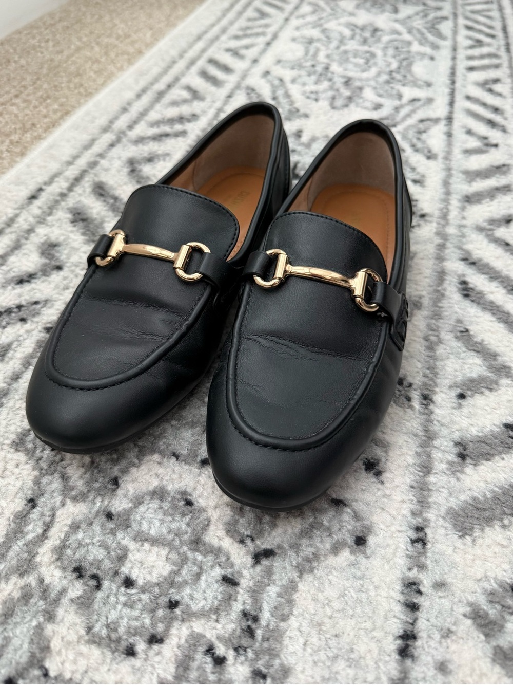 Cushionaire York Black Loafers Gold Horsebit Memory Foam Women’s 6.5